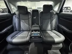 2024 Audi A8 A8L 50 TFSI quattro Premium Selection — фото 17