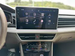 2021 Volkswagen Tiguan L 380TSI AT 4WD R-Line Flagship 7-seat — фото 16