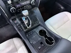 2020 Lexus LM 300h, белый — фото 22