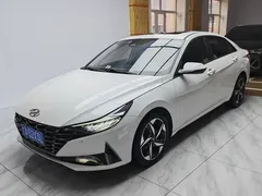 2022 Hyundai Elantra 1.5L CVT LUX Premium, белый — фото 2