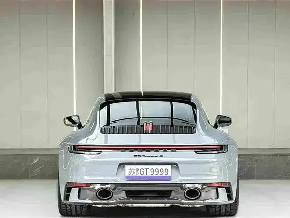 2023 Porsche 911 Carrera S 3.0T