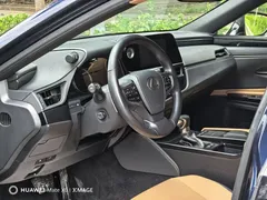 2021 Lexus ES 300h, чёрный — фото 13
