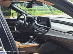 2021 Lexus ES 300h, чёрный — фото 14
