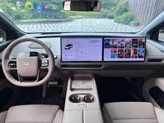 2025 Li Auto i6 2WD Standard, белый — фото 7