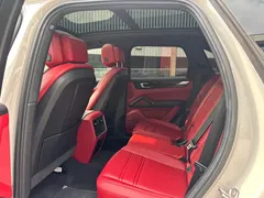 2022 Porsche Cayenne 3.0T Platinum — фото 12
