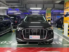 2021 Audi Q7 55 TFSI quattro S line, чёрный — фото 2