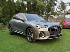 2022 Audi Q3 35 TFSI fashionable and dynamic — фото 3