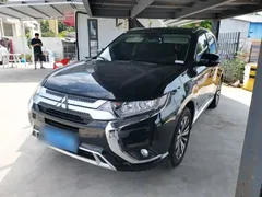 2020 Mitsubishi Outlander 2.0L 2WD 5, чёрный — фото 1