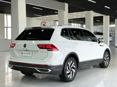 2023 Volkswagen Tiguan L 280TSI AT 2WD, белый — фото 6