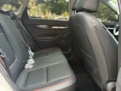2023 Kia Seltos 1.5L CVT Luxury, белый — фото 12