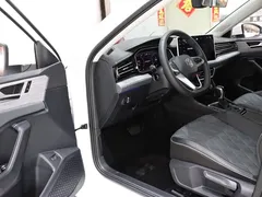 2023 Volkswagen Sagitar 300TSI DSG, белый — фото 9