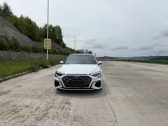 2022 Audi A3 Sportback 35 TFSI Fashion Sport, белый — фото 2