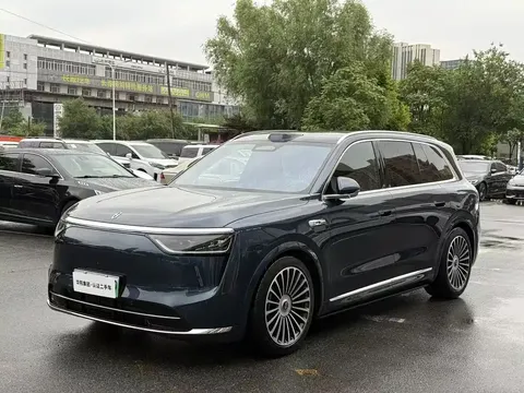 2025 Aito M8 53.4kWh 5 (192