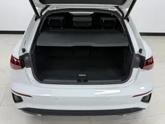 2022 Audi A3 Sportback 35 TFSI, белый — фото 11