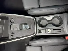 2022 Audi A3 Sportback 35 TFSI, белый — фото 19