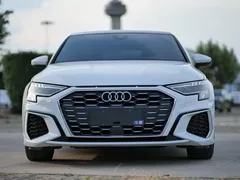 2022 Audi A3 Sportback 35 TFSI, белый — фото 2