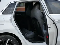 2022 Audi A3 Sportback 35 TFSI, белый — фото 6