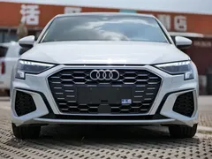 2022 Audi A3L Limousine 35 TFSI, белый — фото 2