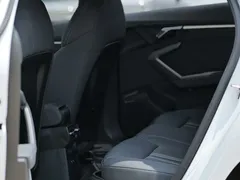 2022 Audi A3L Limousine 35 TFSI, белый — фото 9