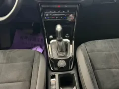 2021 Volkswagen T-Roc 280TSI DSG 4WD, белый — фото 9