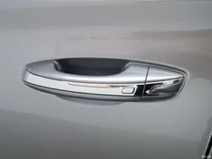 2021 Changan CS85 COUPE 1.5T DCT luxury model — фото 18