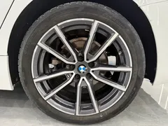 2023 BMW 3 Series 3 320Li M, белый — фото 7