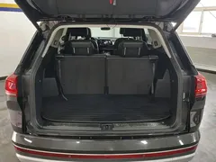 2021 Volkswagen Talagon 380TSI 4WD Luxury Pro, чёрный — фото 4