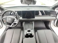 2025 BYD Qin L DM-i Smart Driving 80KM Transcendent Type, белый — фото 10