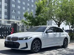 2023 BMW 3 Series 320Li M Sport Package, белый — фото 1