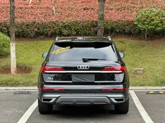 2021 Audi Q7 55 TFSI quattro S line, чёрный — фото 8