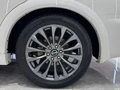 2023 Nissan Patrol ARMADA 5.6L Armada Flagship — фото 8
