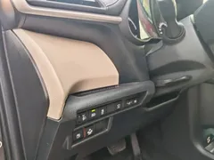 2023 Toyota Sienna 2.5L Hybrid Premium, чёрный — фото 7
