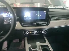 2025 Hongqi HS5 2.0T 2WD Pro, чёрный — фото 13