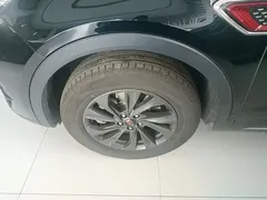 2025 Hongqi HS5 2.0T 2WD Pro, чёрный — фото 23