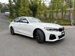 2022 BMW 3 Series 3 325i M, белый — фото 3