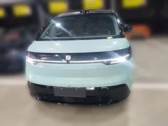 2025 Zeekr Mix Smart Driving, чёрный — фото 5