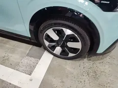 2025 Zeekr Mix Smart Driving, чёрный — фото 14