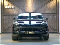 2023 Porsche Cayenne New Energy Cayenne E-Hybrid 2.0T Platinum, чёрный — фото 2