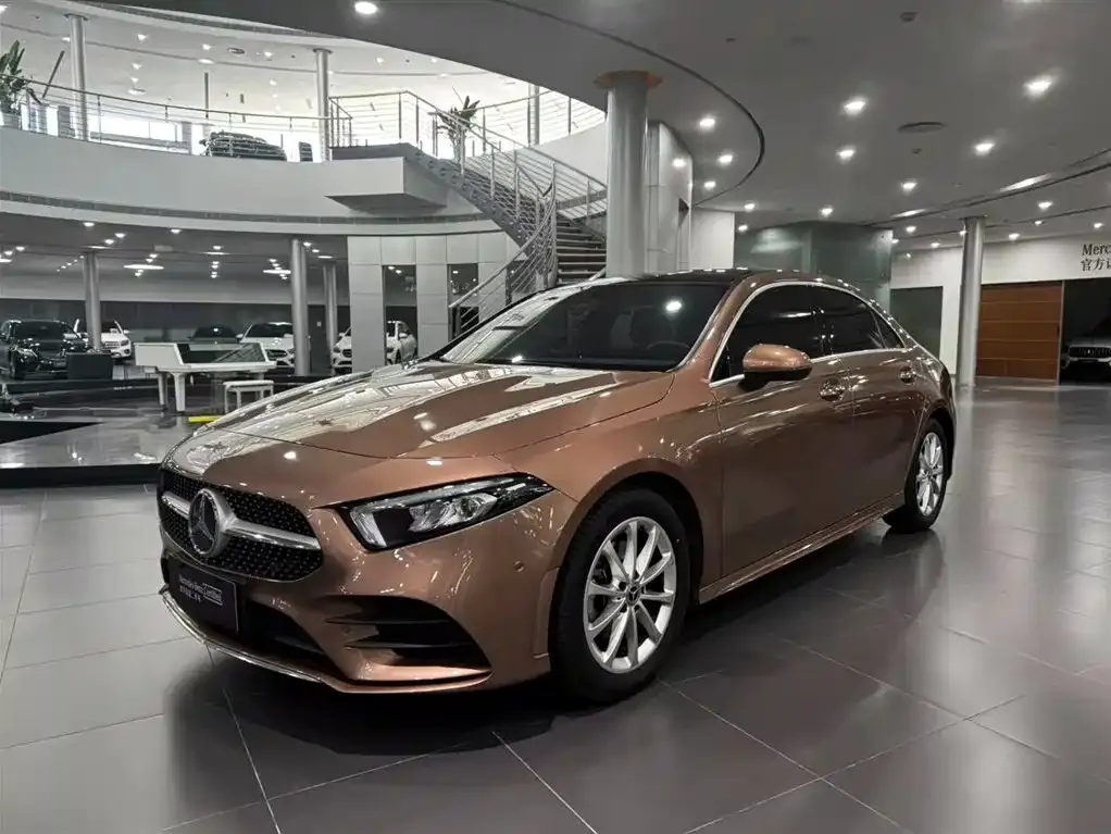 2020 Mercedes-Benz A-Class A 200 L sports sedan