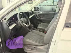 2023 Volkswagen Tiguan L 280TSI AT 2WD, белый — фото 4