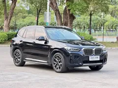 2022 BMW X3 xDrive25i M, чёрный — фото 3