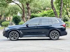 2022 BMW X3 xDrive25i M, чёрный — фото 4