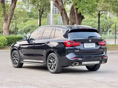 2022 BMW X3 xDrive25i M, чёрный — фото 7