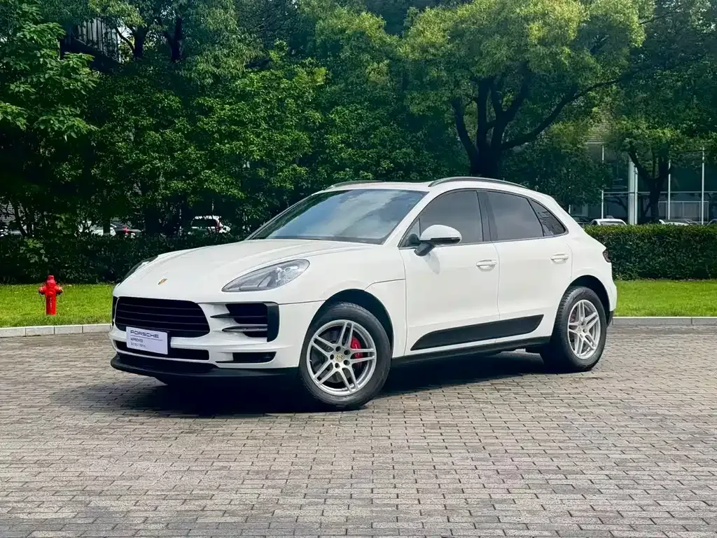 2021 Porsche Macan 2.0T