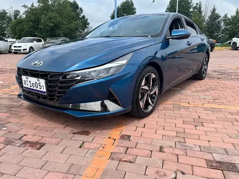 2022 Hyundai Elantra 1.5L CVT LUX Premium