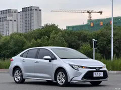 2022 Toyota Levin 185T CVT Luxury — фото 3