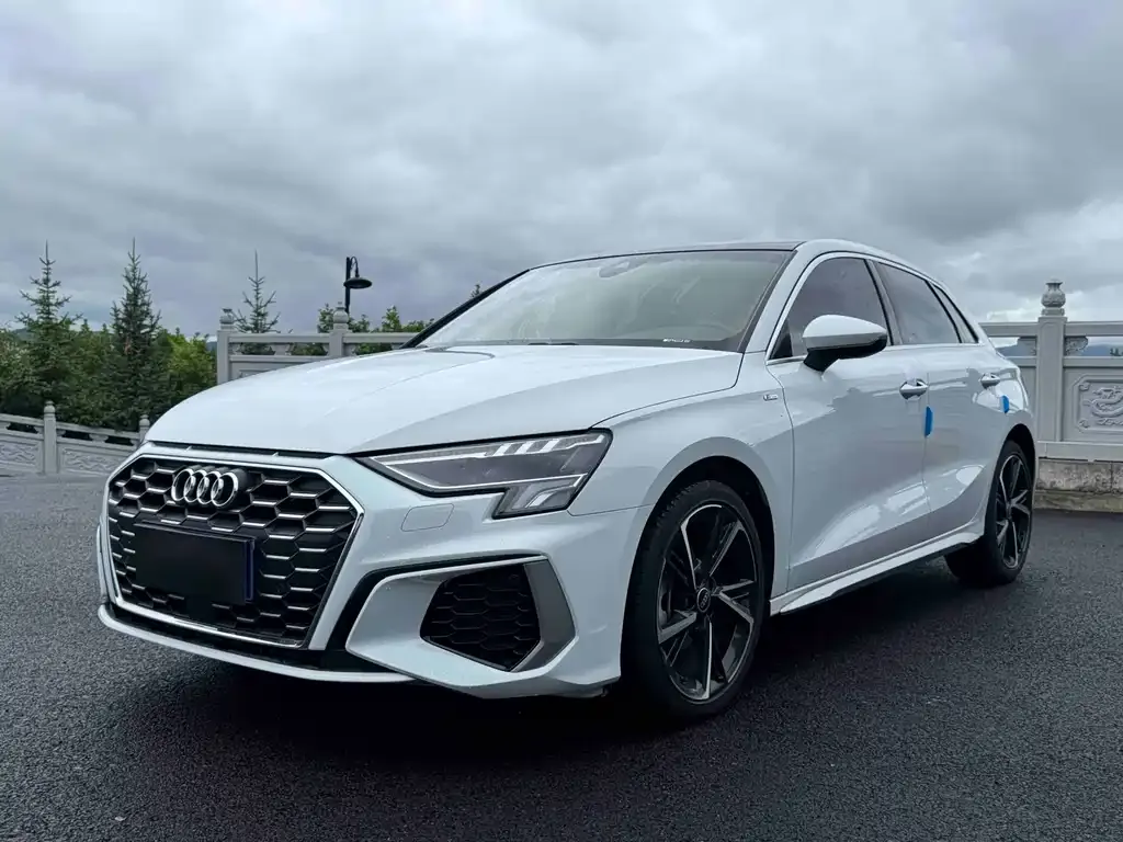 2022 Audi A3 Sportback 35 TFSI Fashion Sport