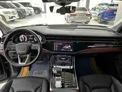 2023 Audi Q7 55 TFSI quattro S line, чёрный — фото 9