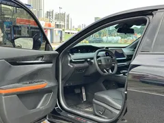 2022 Changan UNI-V 1.5T Sport, чёрный — фото 6