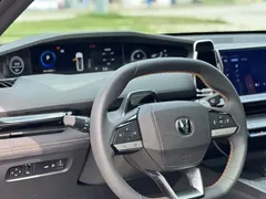 2022 Changan UNI-V 1.5T Sport, чёрный — фото 12